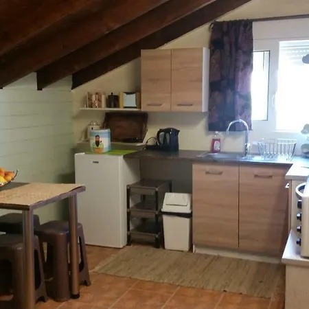 Alexandra * Kalavárda