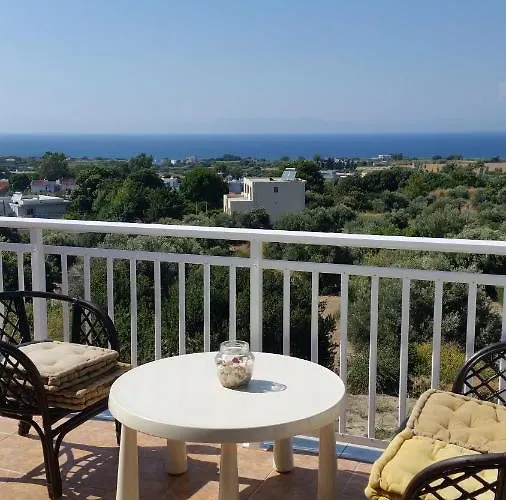 Alexandra Kalavárda